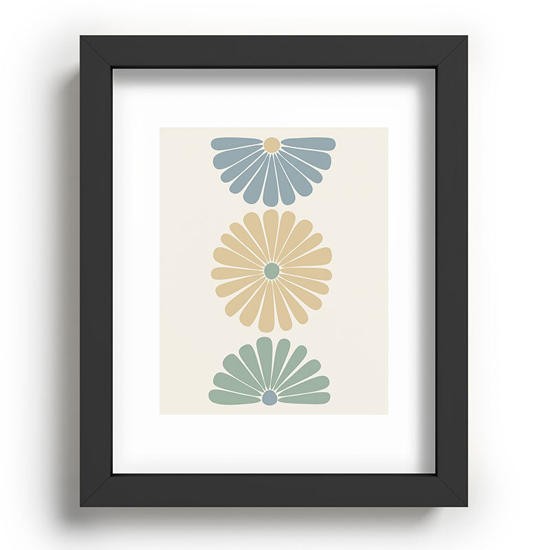 Colour Poems Retro Daisy Multicolor I Recessed Framing Rectangle