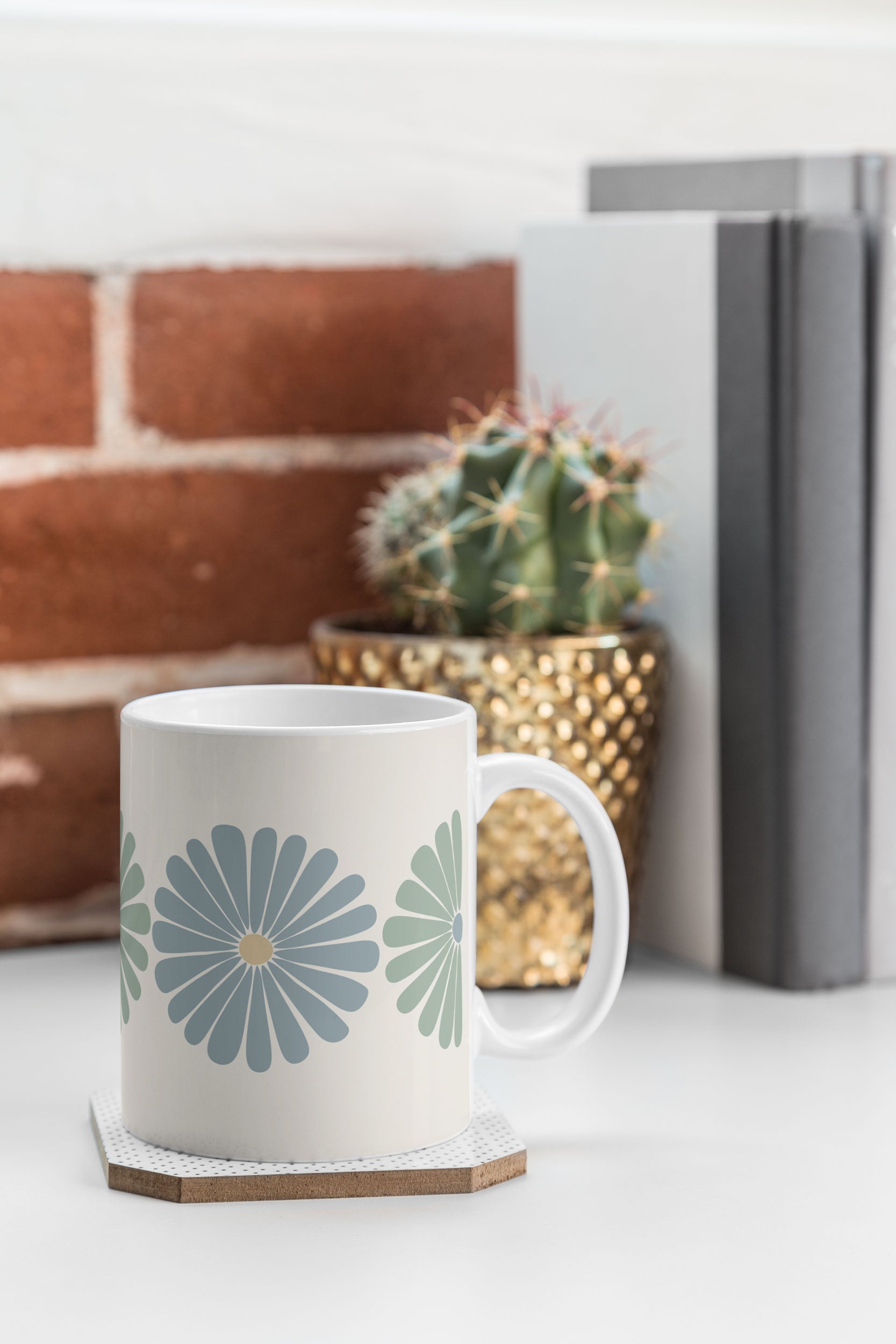 Colour Poems Retro Daisy Multicolor I Coffee Mug