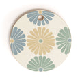 Colour Poems Retro Daisy Multicolor I Cutting Board Round