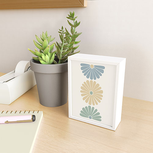 Colour Poems Retro Daisy Multicolor I Framed Mini Art Print