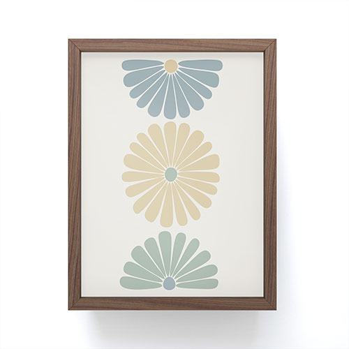 Colour Poems Retro Daisy Multicolor I Framed Mini Art Print
