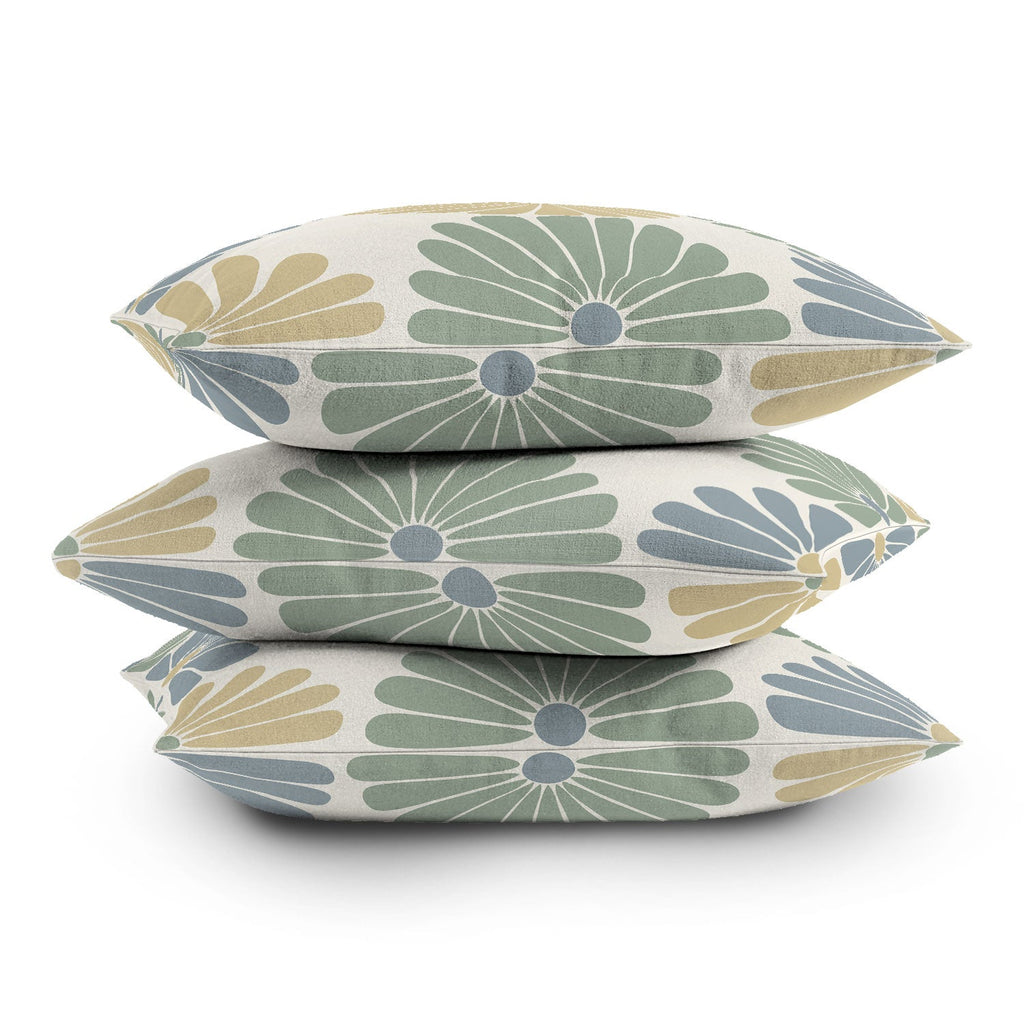 Colour Poems Retro Daisy Multicolor I Outdoor Throw Pillow
