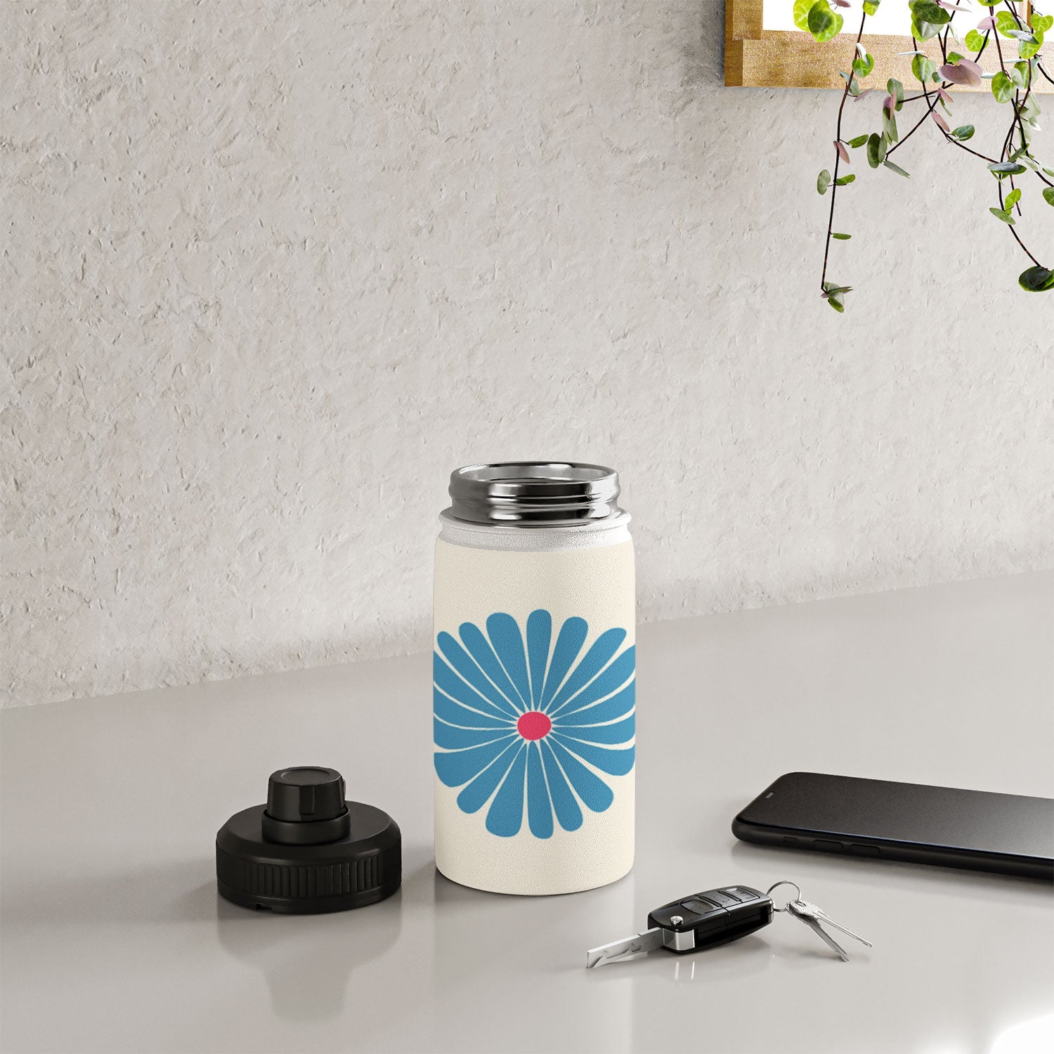 Colour Poems Retro Daisy Multicolor II Water Bottle