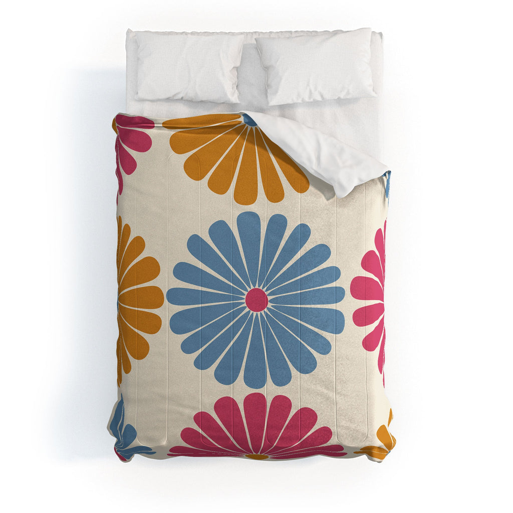 Colour Poems Retro Daisy Multicolor II Comforter