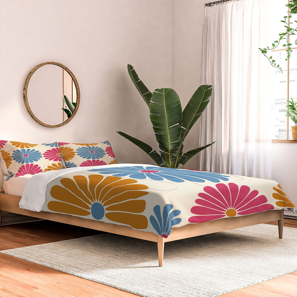 Colour Poems Retro Daisy Multicolor II Comforter