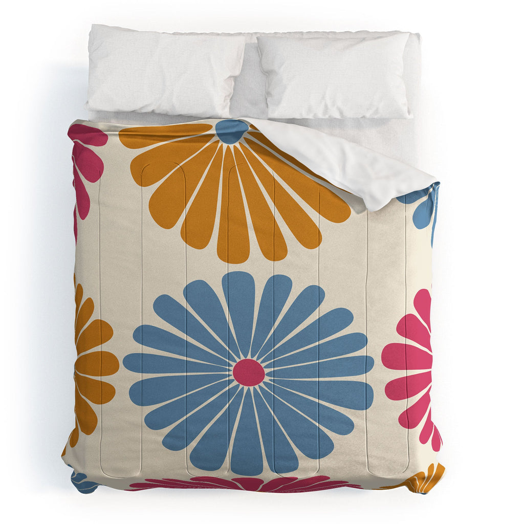 Colour Poems Retro Daisy Multicolor II Comforter