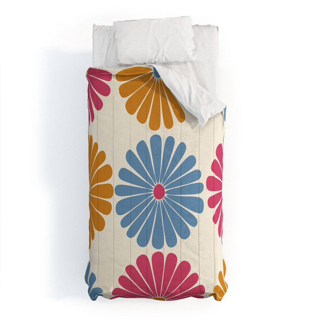 Colour Poems Retro Daisy Multicolor II Comforter
