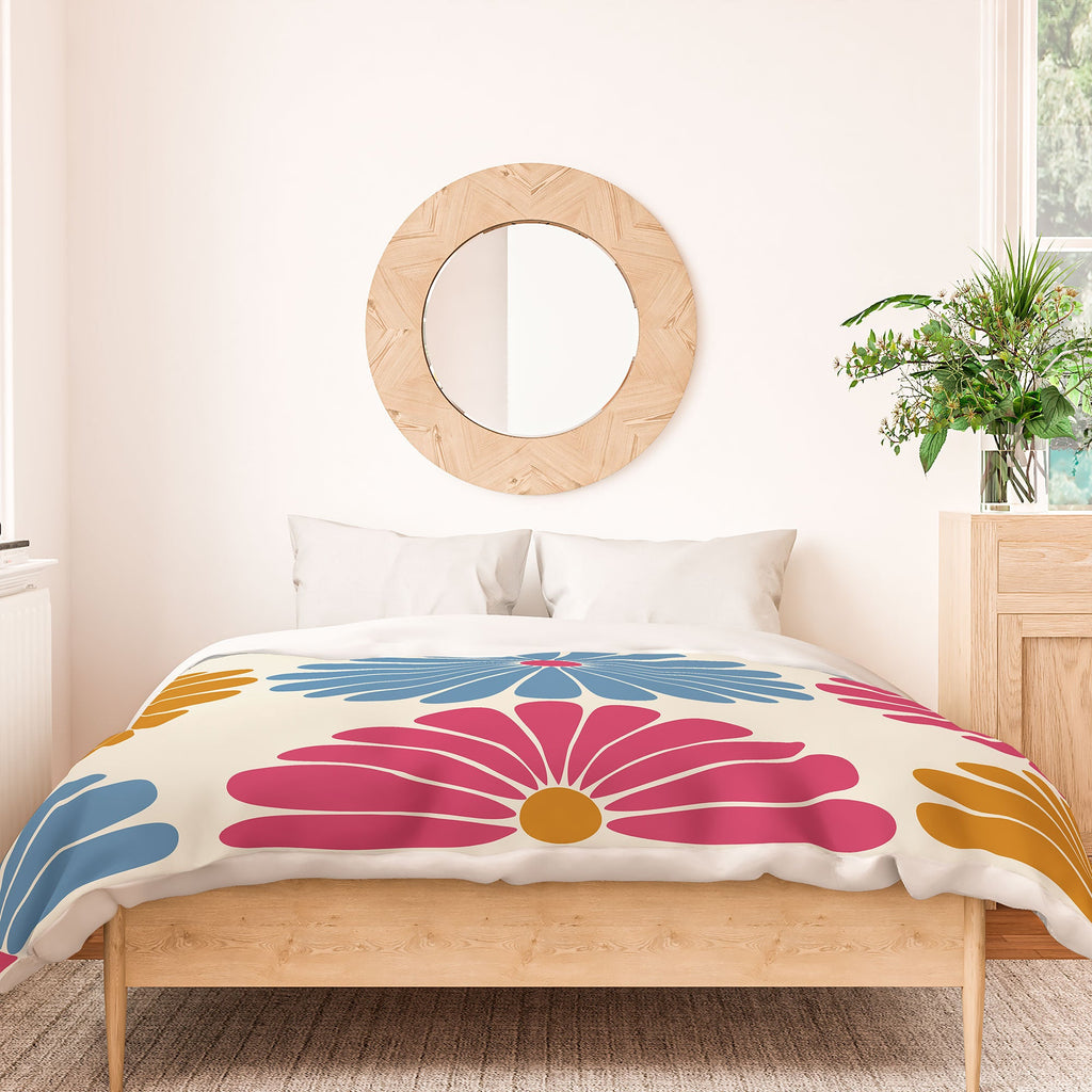 Colour Poems Retro Daisy Multicolor II Duvet Cover