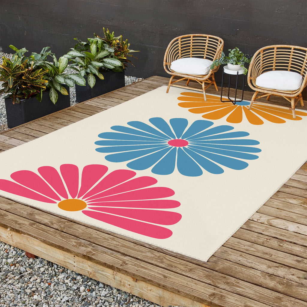 Colour Poems Retro Daisy Multicolor II Outdoor Rug