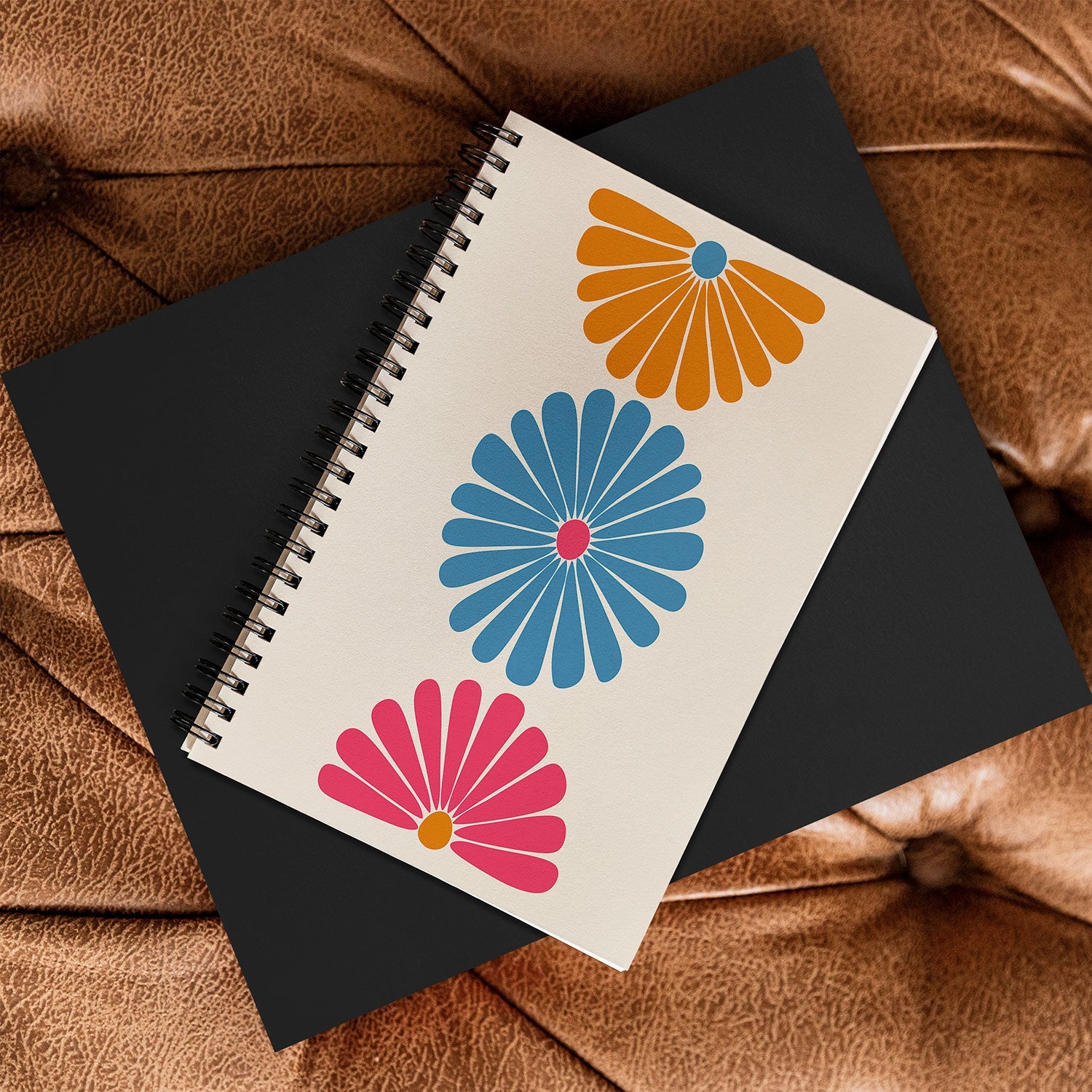 Colour Poems Retro Daisy Multicolor II Spiral Notebook