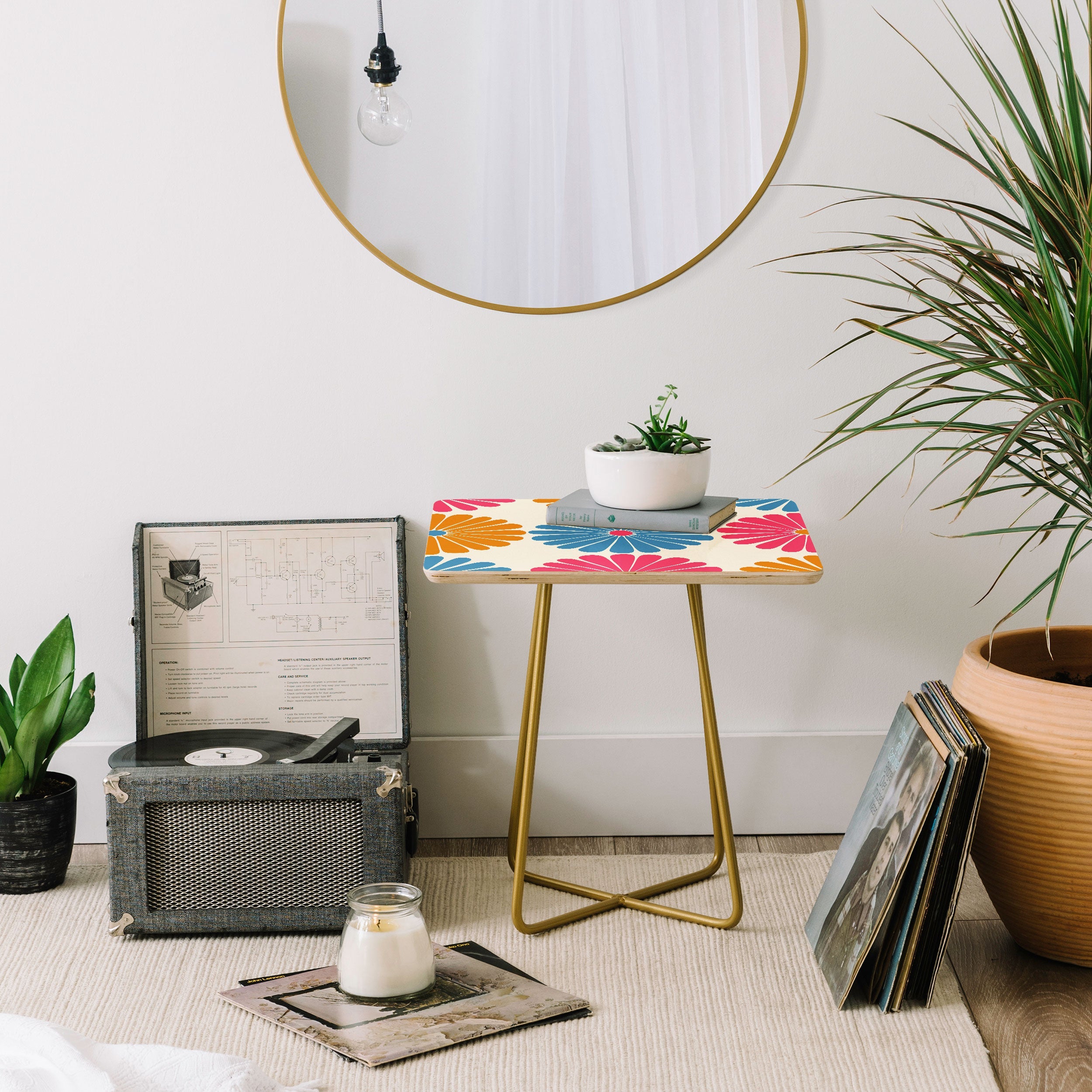 Colour Poems Retro Daisy Multicolor II Side Table