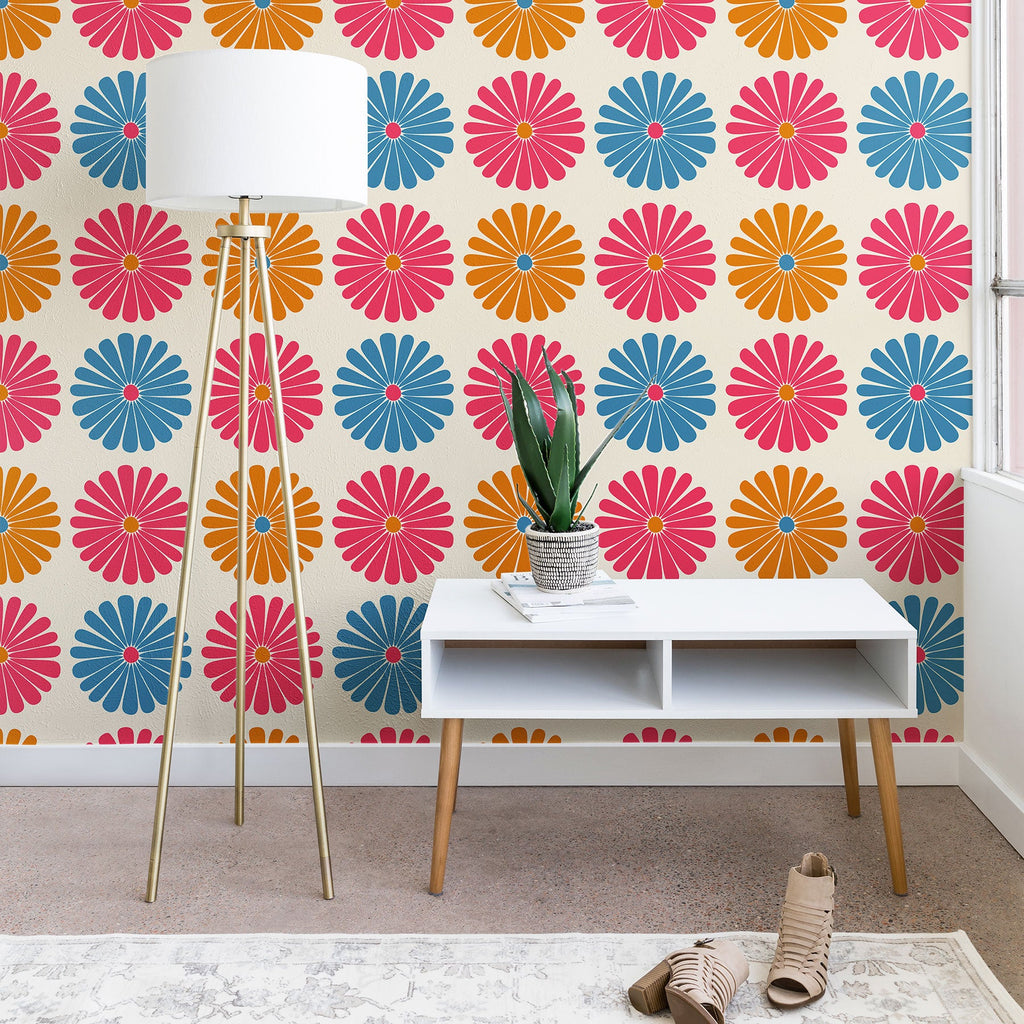 Colour Poems Retro Daisy Multicolor II Wallpaper