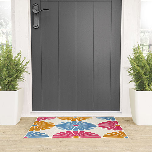 Colour Poems Retro Daisy Multicolor II Welcome Mat