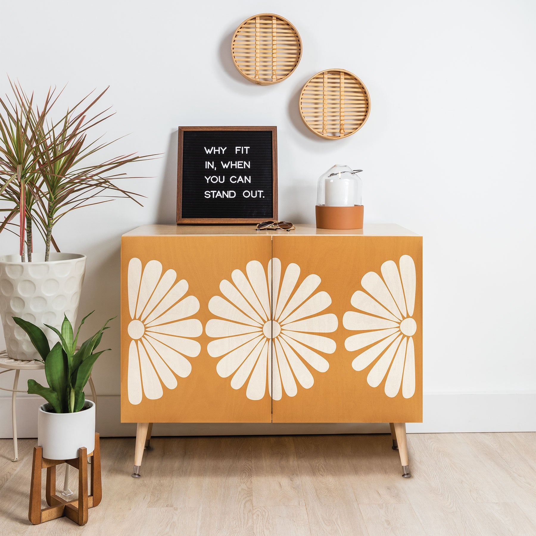 Colour Poems Retro Daisy XXII Credenza