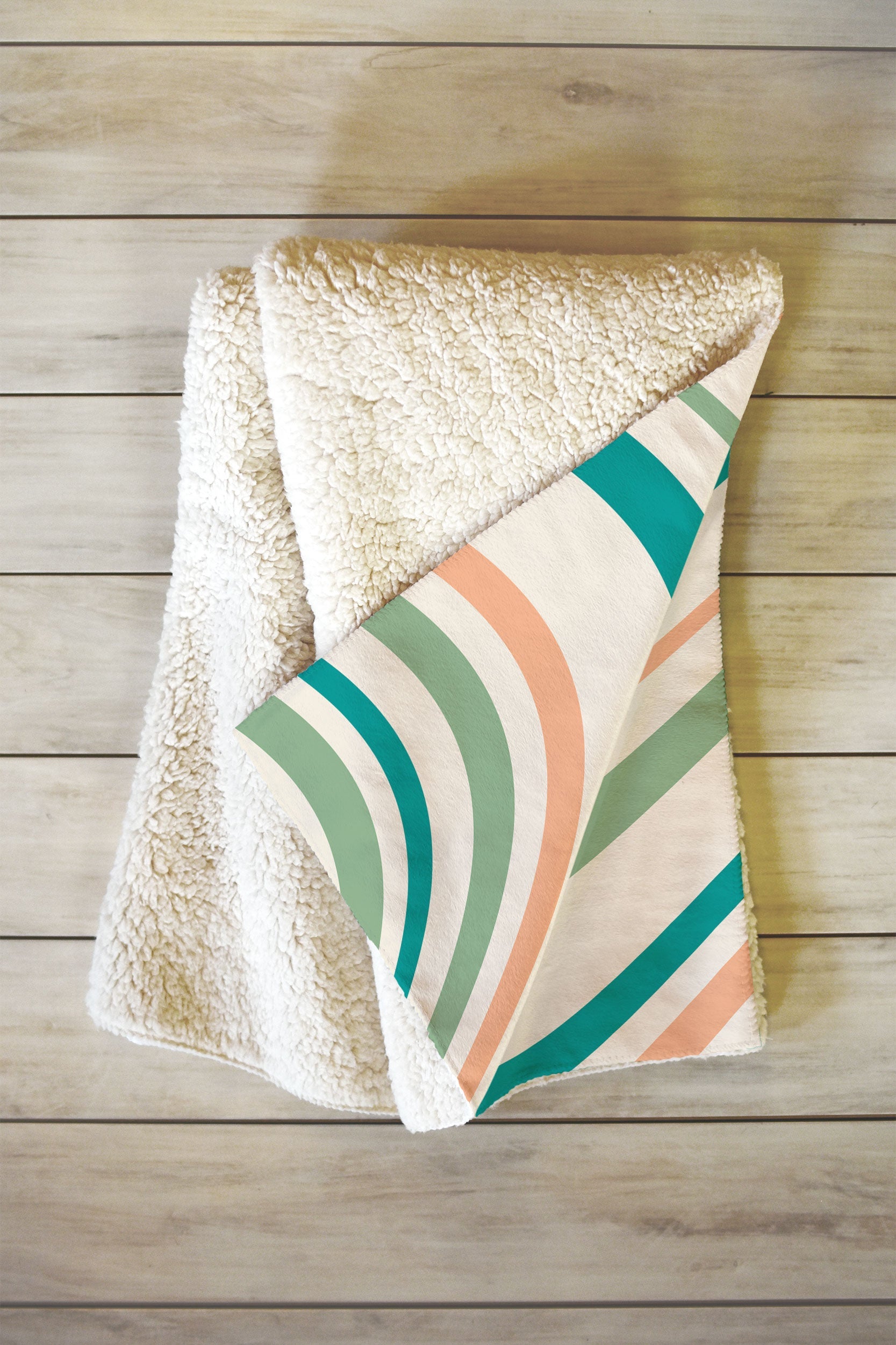 Colour Poems Wavy Retro Stripes II Fleece Throw Blanket