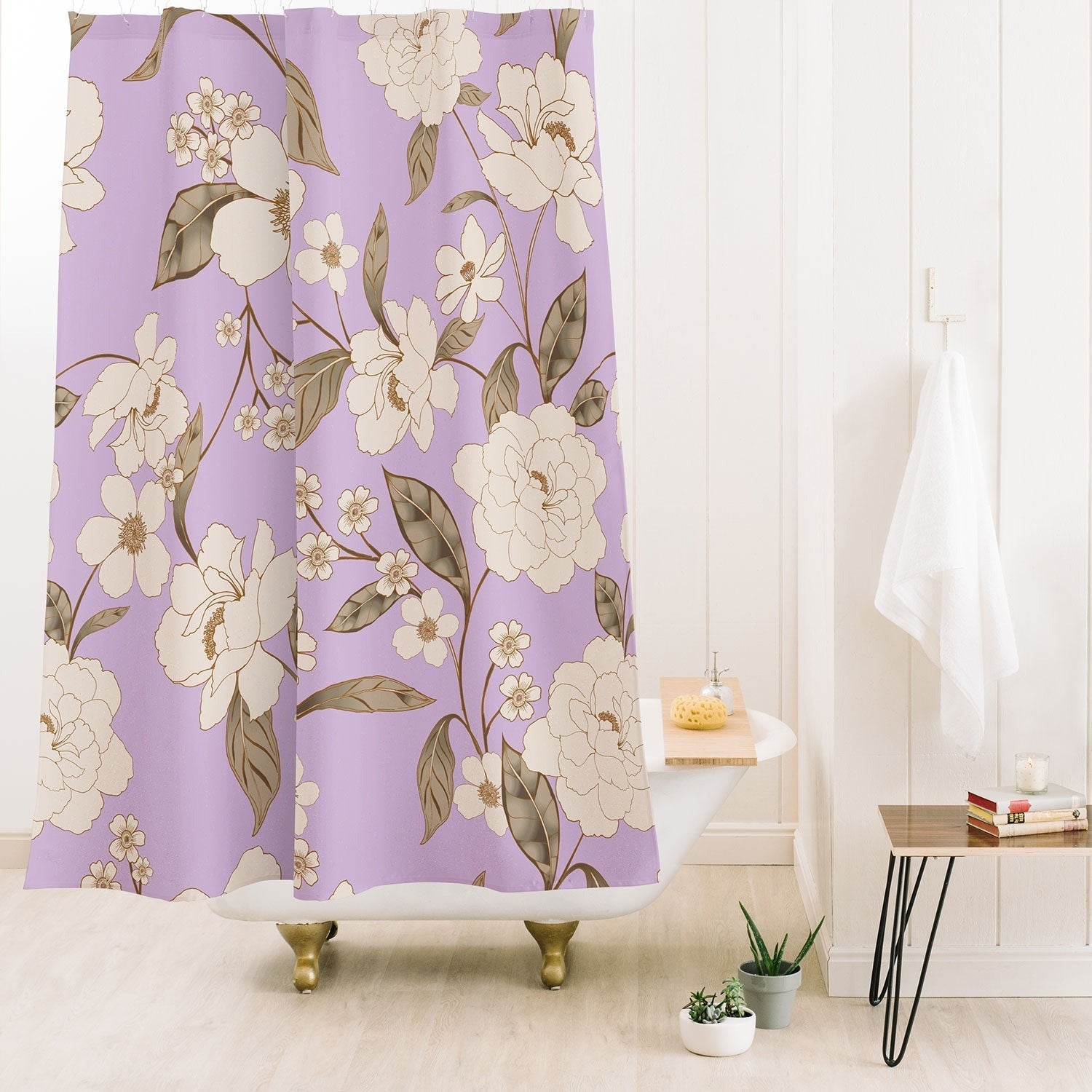 Gabriela Fuente Roberta lilac Shower Curtain