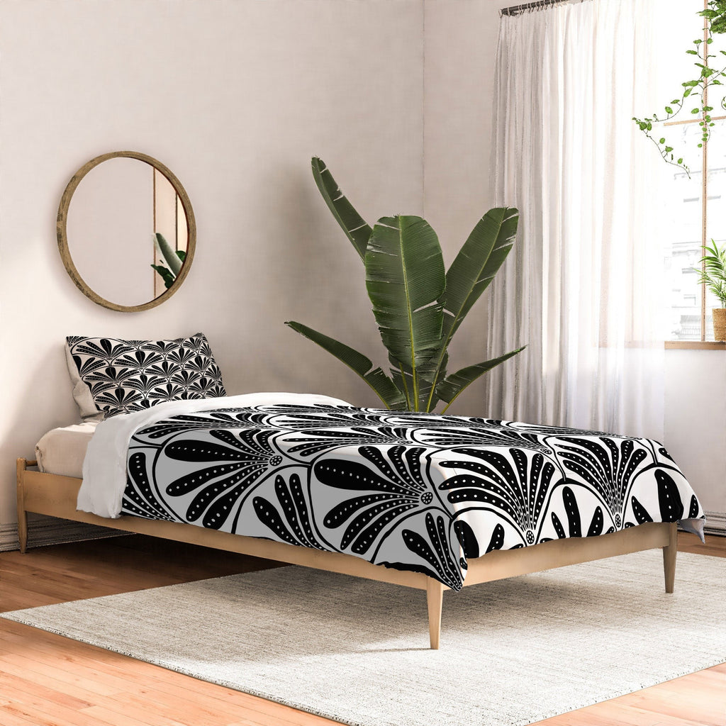 Jennifer Labre Hollywood Glam Comforter