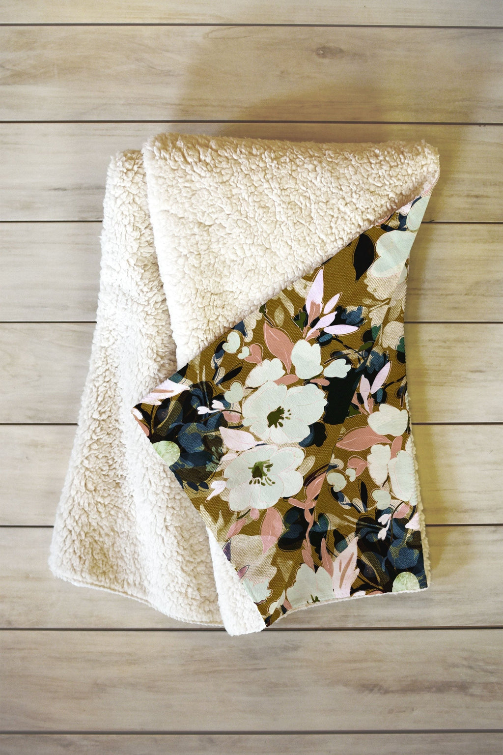 Marta Barragan Camarasa Romantic Floral Fusion Fleece Throw Blanket