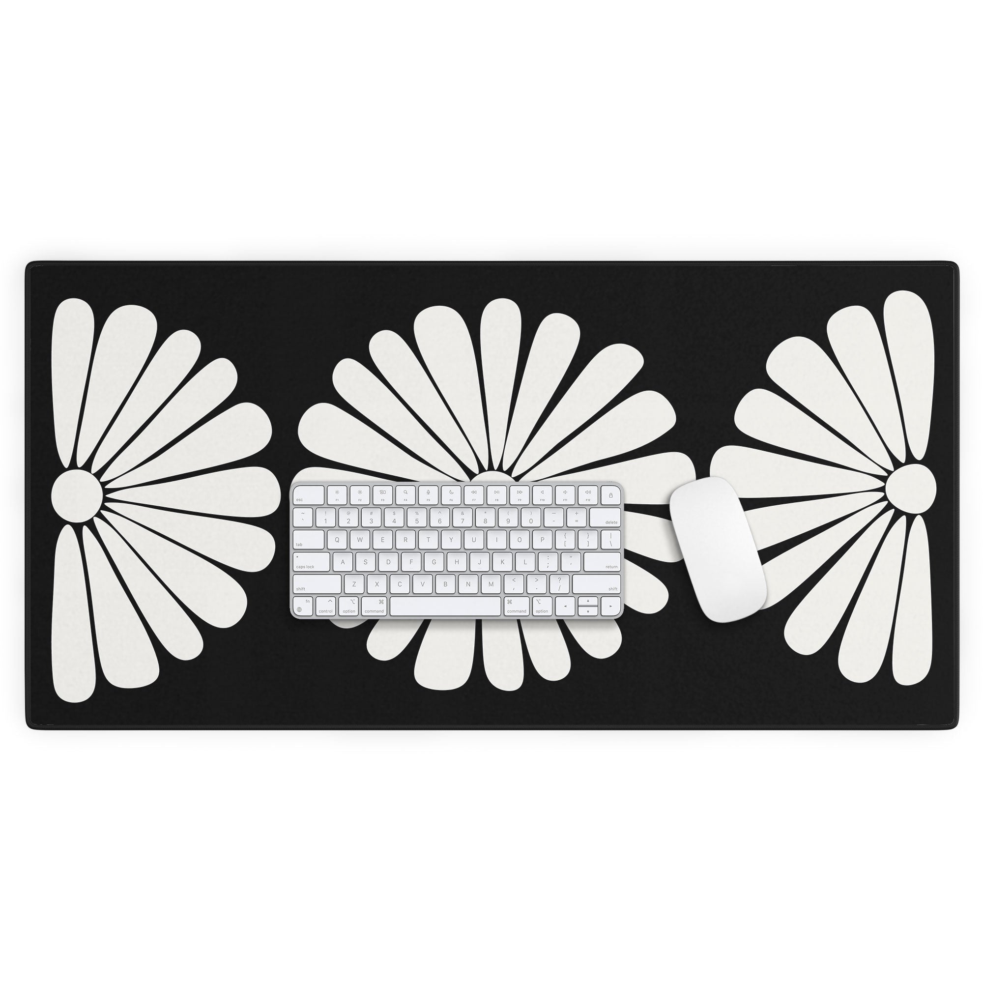 Colour Poems Retro Daisy II Desk Mat