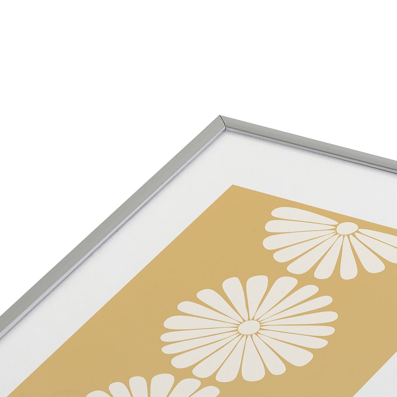 Colour Poems Retro Daisy XXIV Metal Framed Art Print