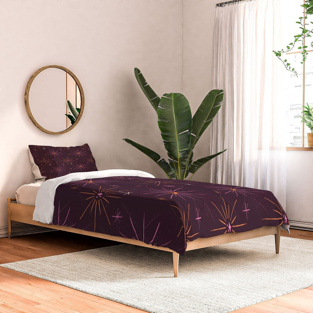 Little Om Pattern Little Moon plum Comforter