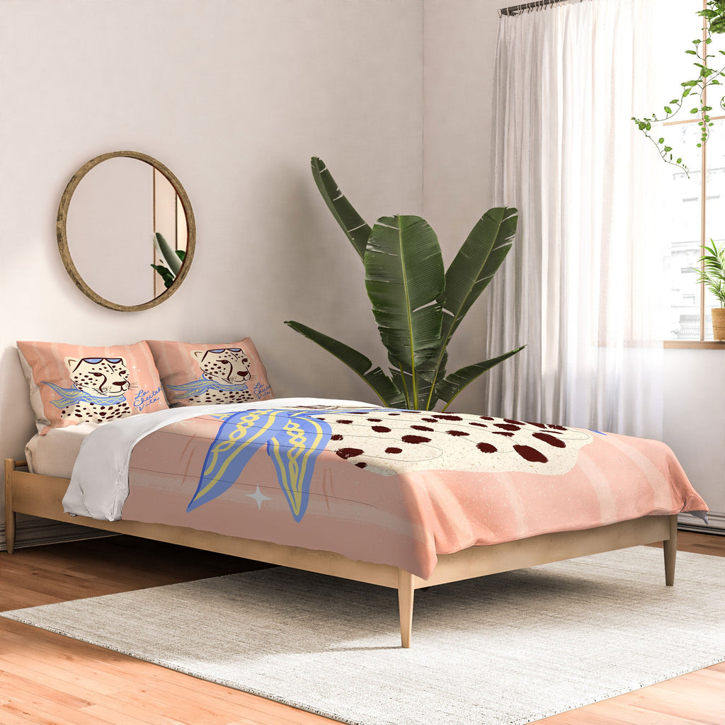 Design by Spark La Cheetah Vita Comforter