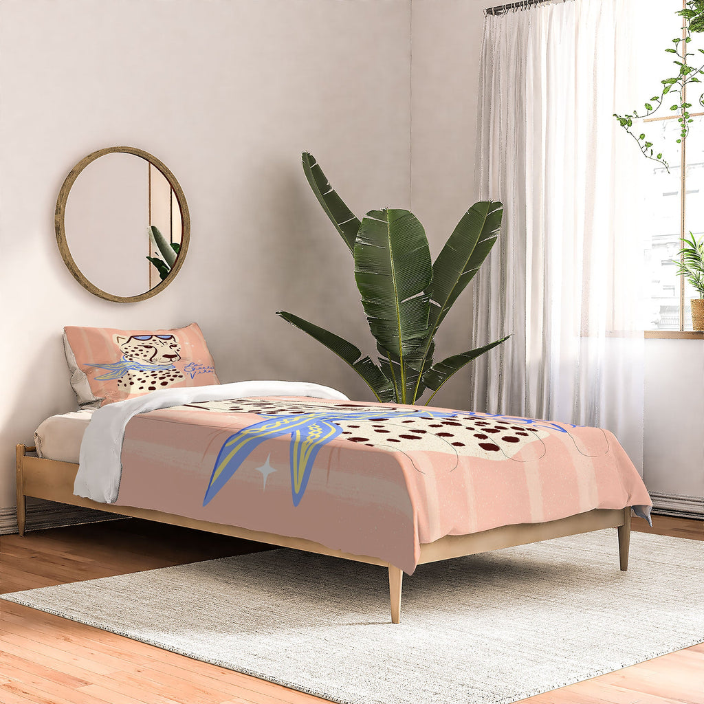 Design by Spark La Cheetah Vita Comforter