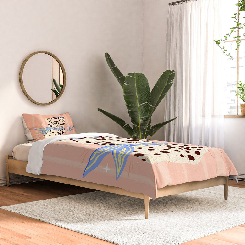 Design by Spark La Cheetah Vita Comforter