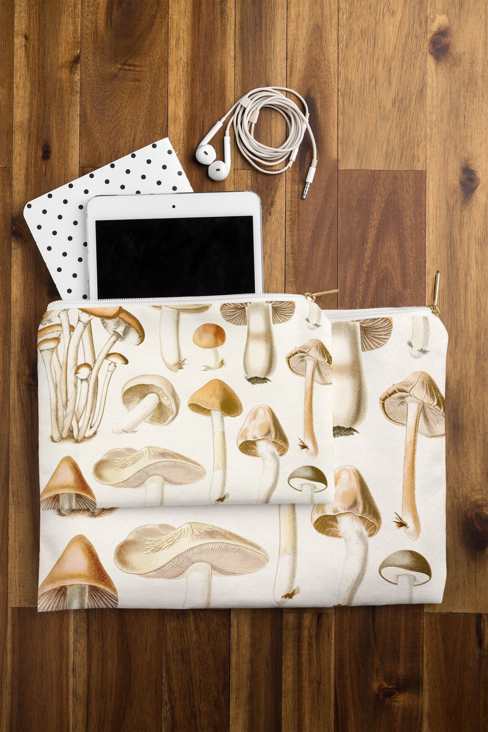 Gal Design Mushrooms Collection Pouch