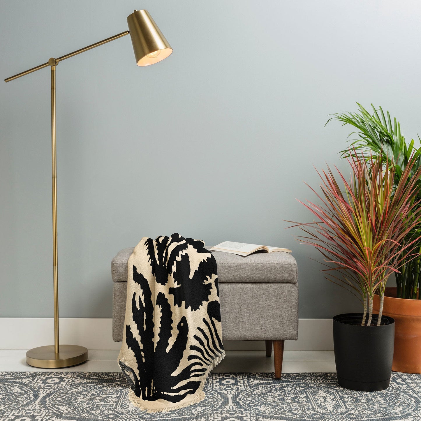DorisciciArt Agave botanic Throw Blanket