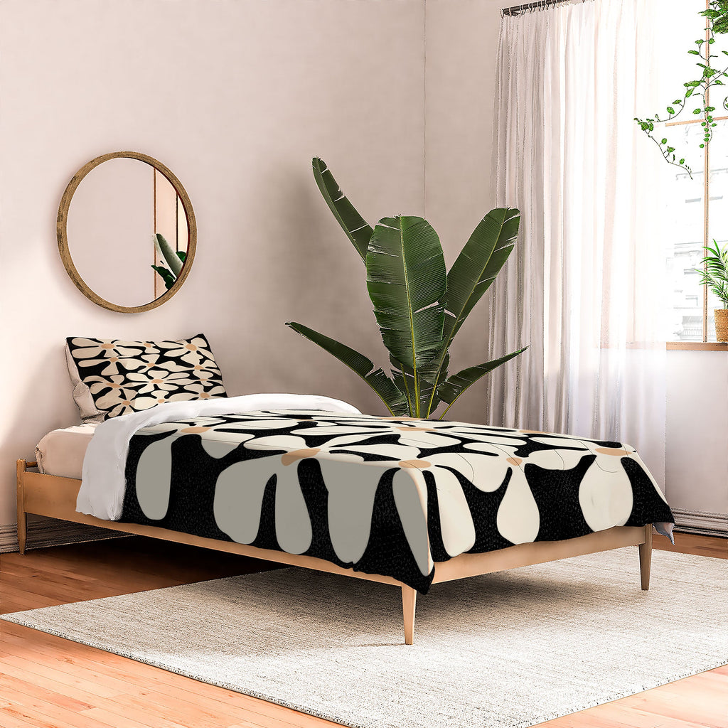 DorisciciArt Midnight Bohemian Floral Comforter