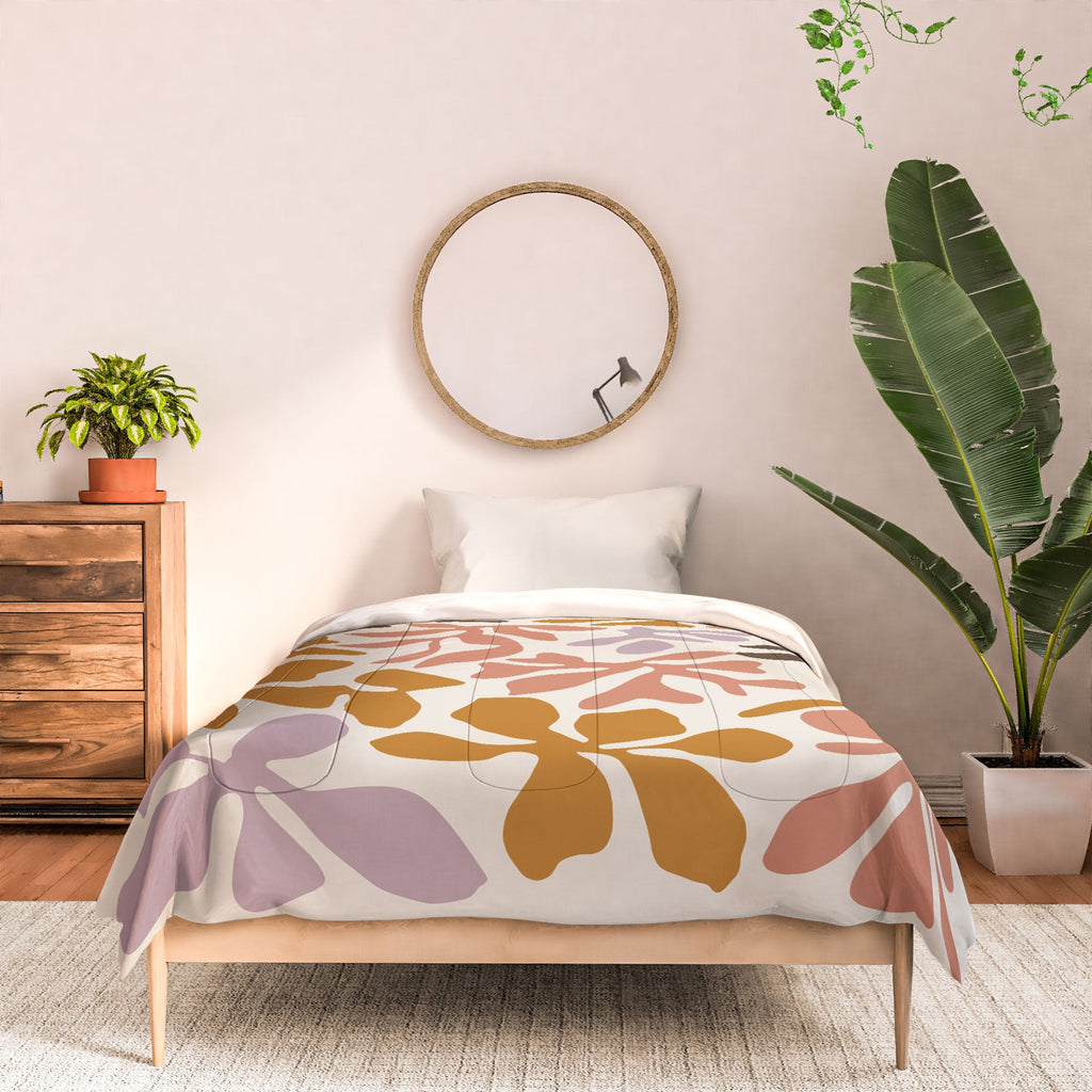 DorisciciArt Mistral dusk Comforter