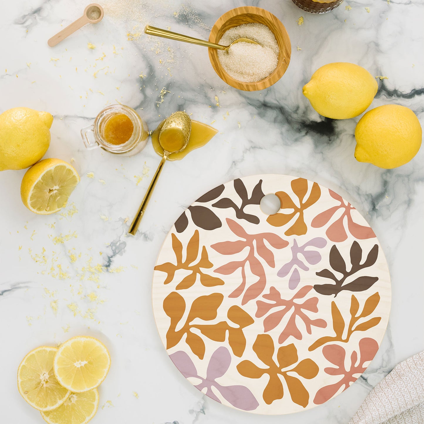 DorisciciArt Mistral dusk Cutting Board Round