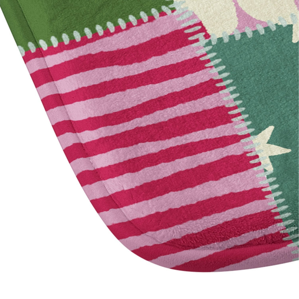 LouBruzzoni Cozy Christmas Patchwork Memory Foam Bath Mat