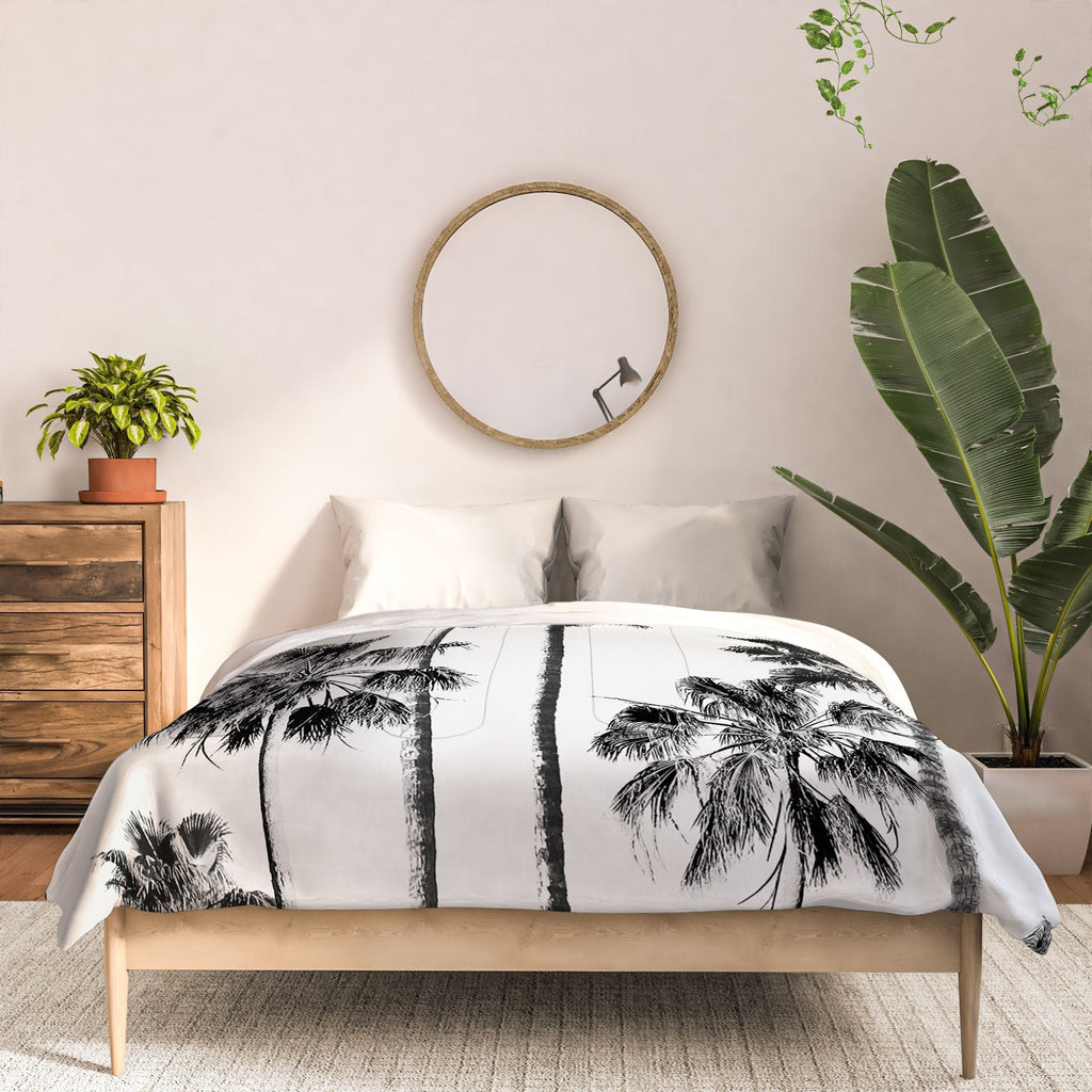 Gal Design Black And White Palms Comforter