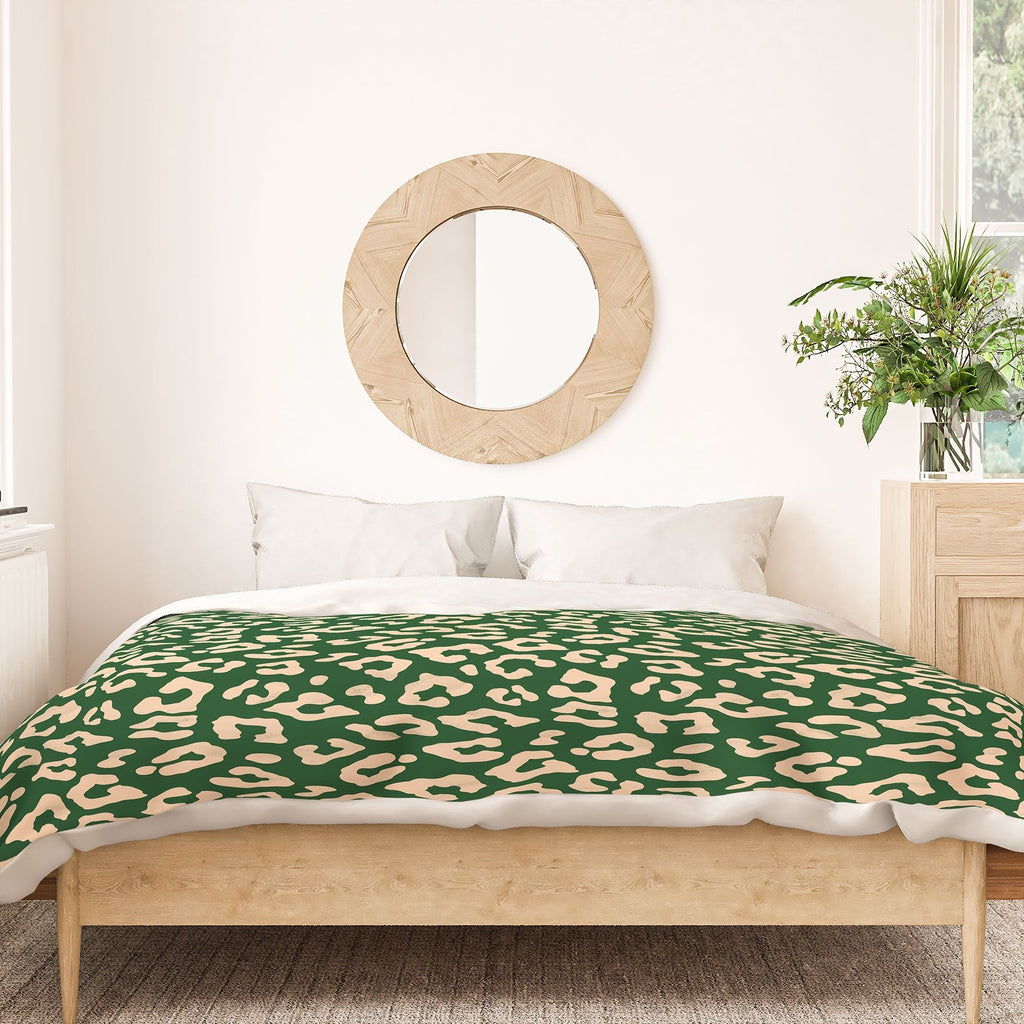 Avenie BR Cheetah Print In Green Duvet Cover