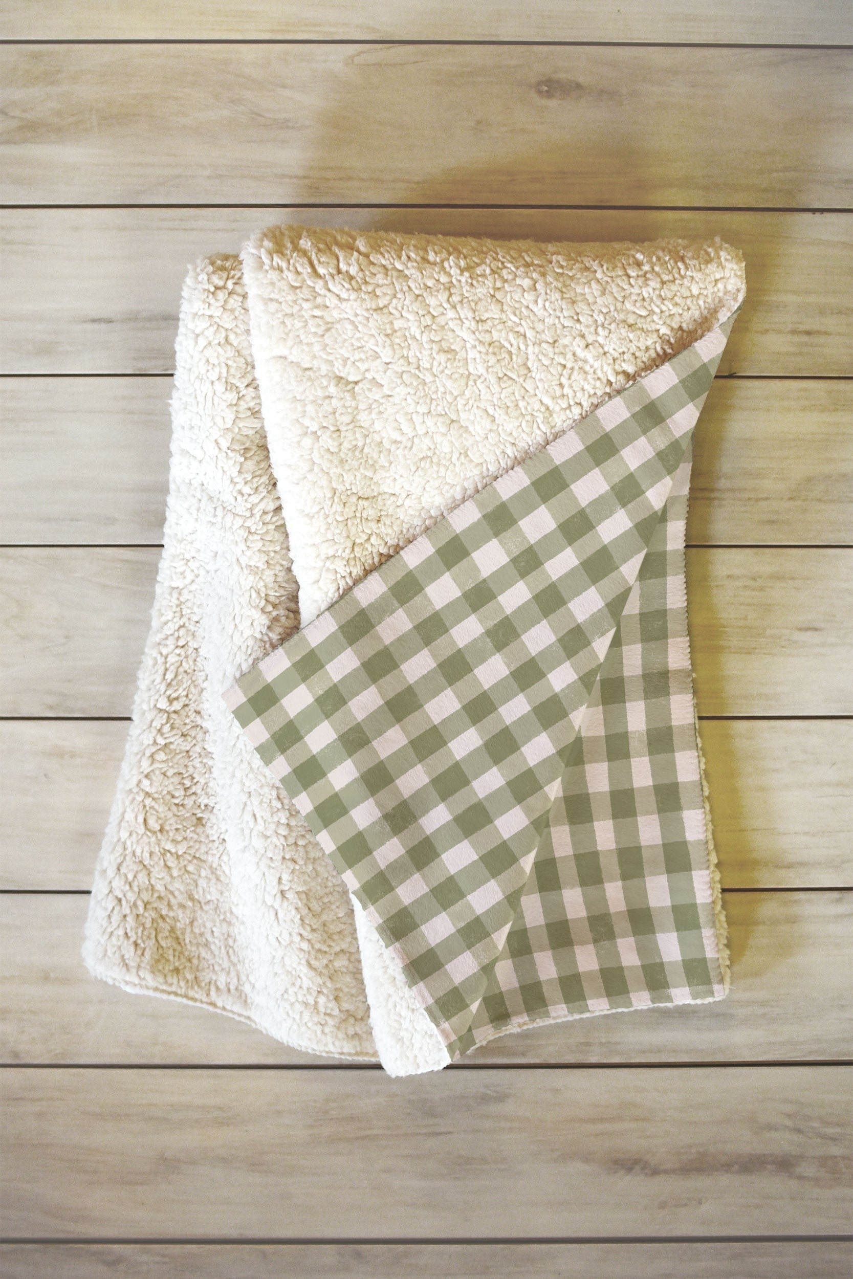 Menina Lisboa Rustic Green Plaid Fleece Throw Blanket