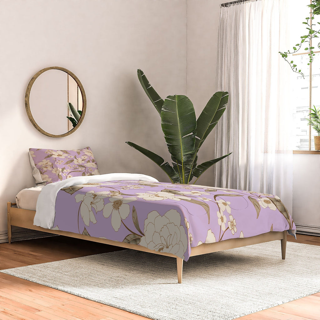 Gabriela Fuente Roberta lilac Comforter