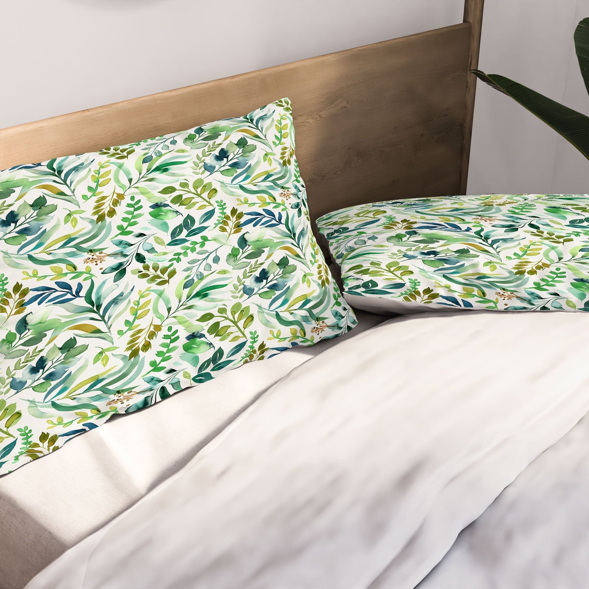 Ninola Design Botanic Retreat Loose Botanical Leaves Watercolor Green Pillow Shams
