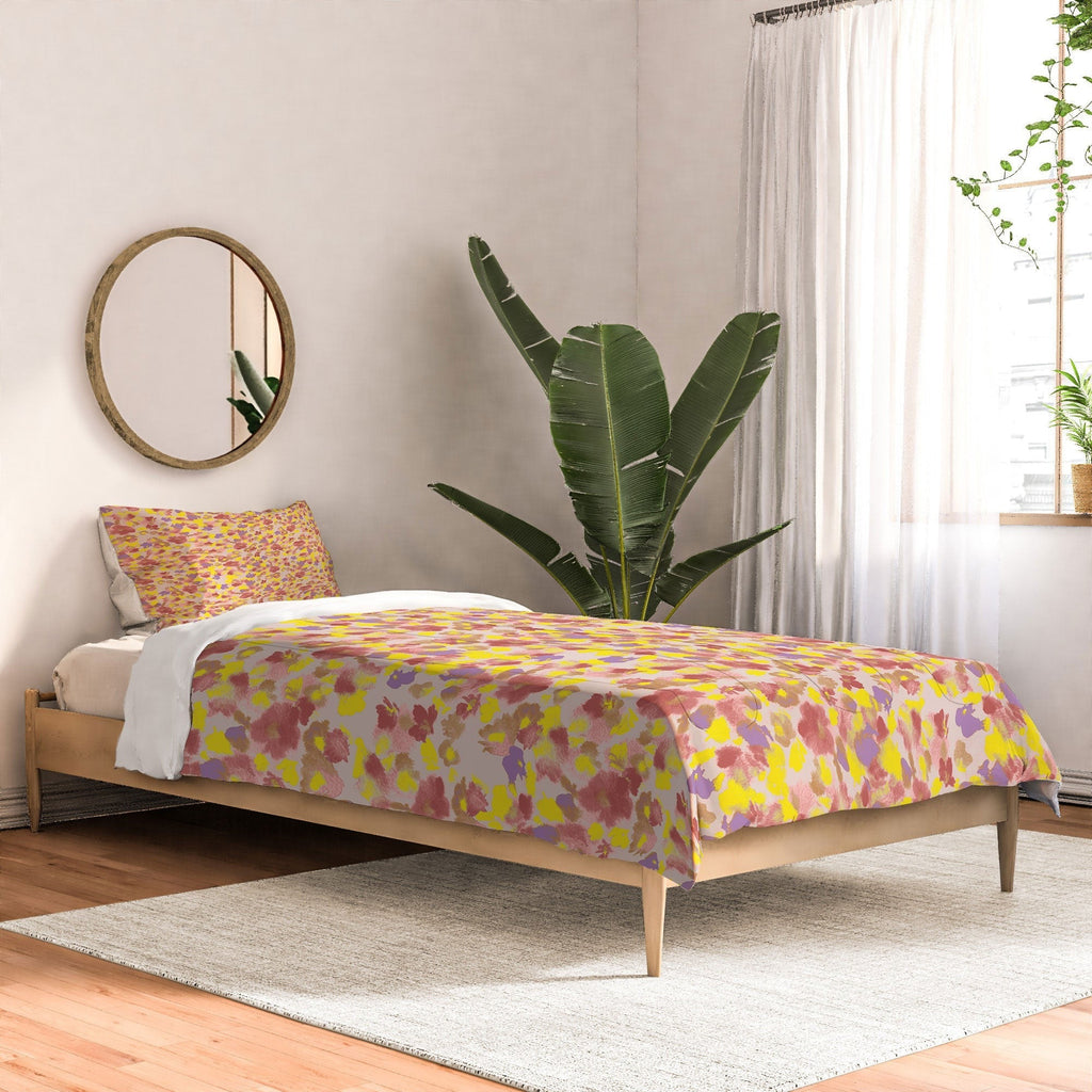 Gabriela Fuente Day Dreaming II Comforter
