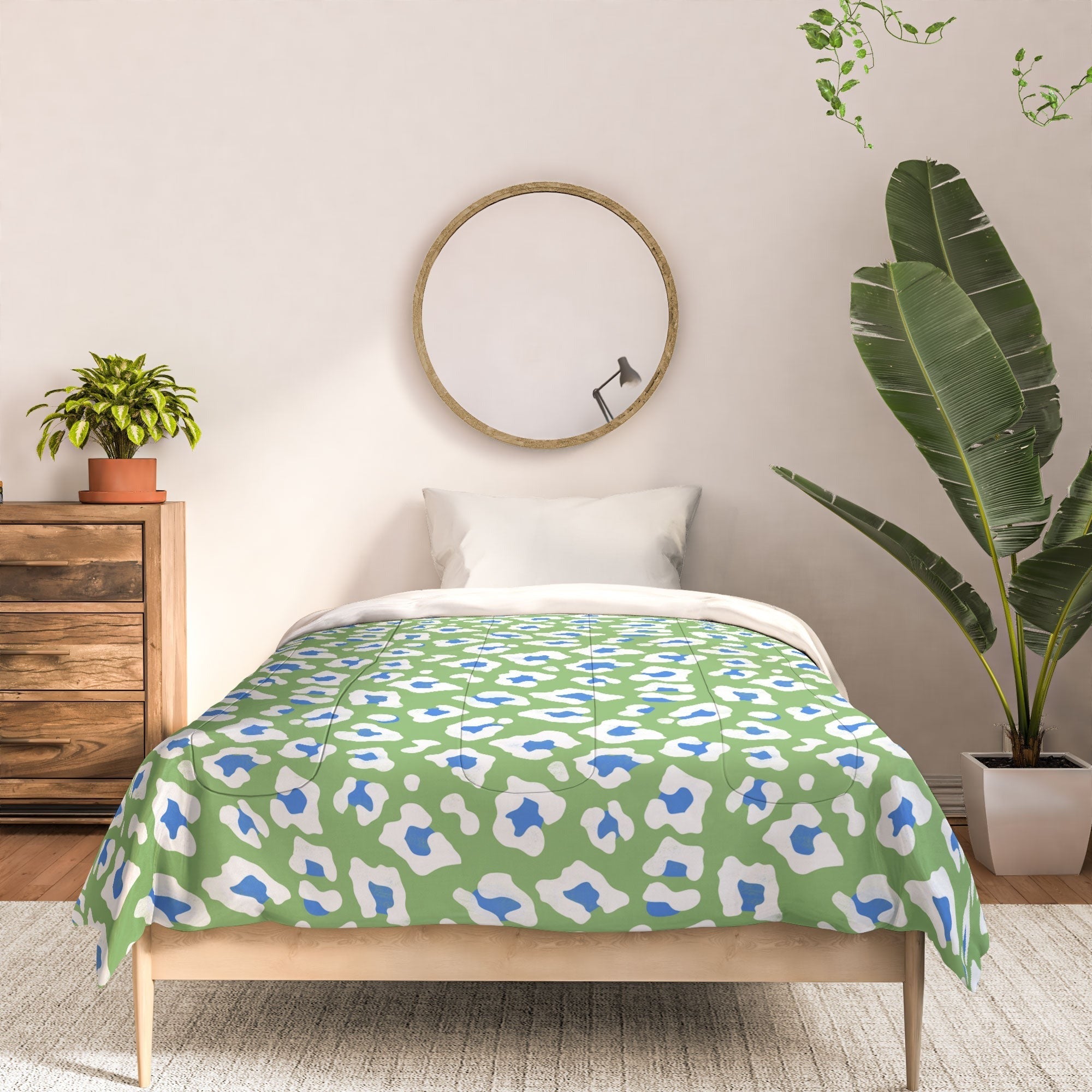 Avenie BR Cheetah Print Comforter