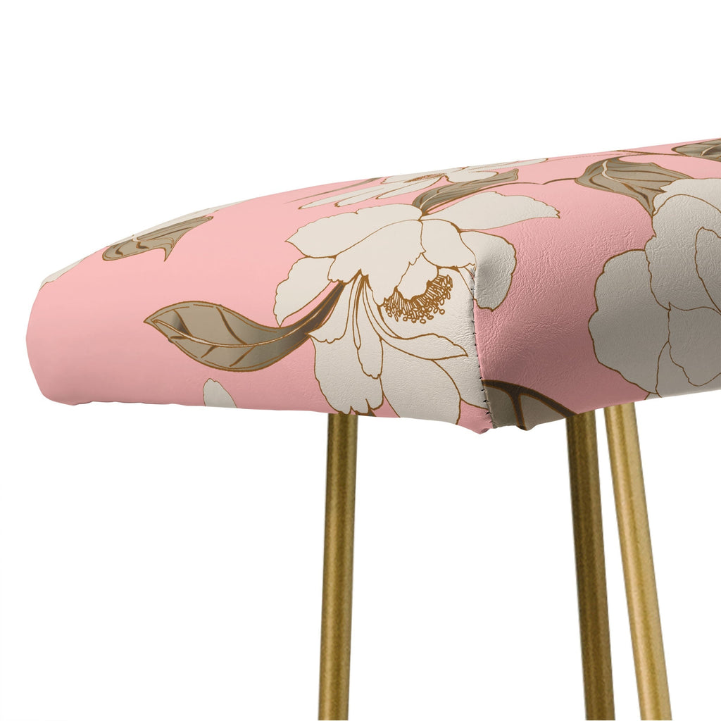 Gabriela Fuente Roberta in Pink Bench