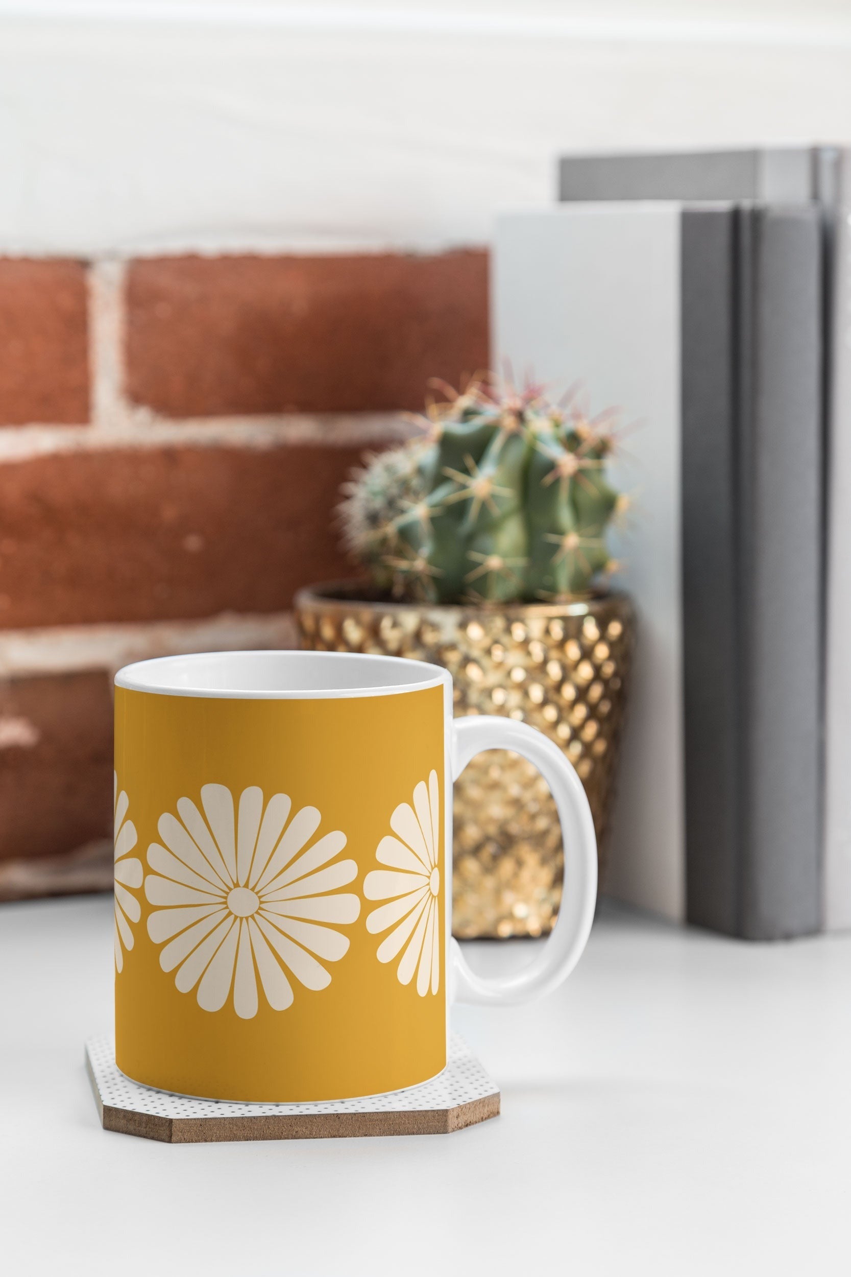 Colour Poems Retro Daisy XIX Coffee Mug