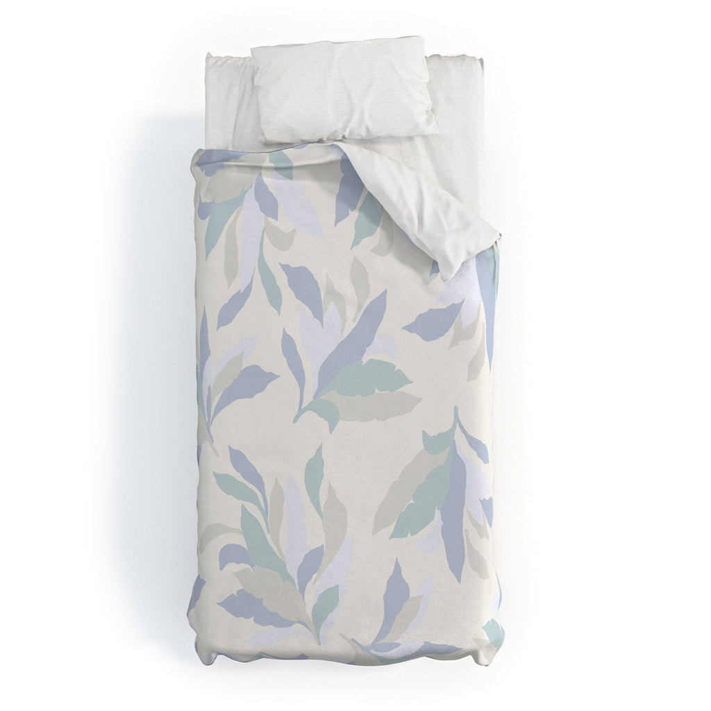 Gabriela Fuente Tawaya Duvet Cover