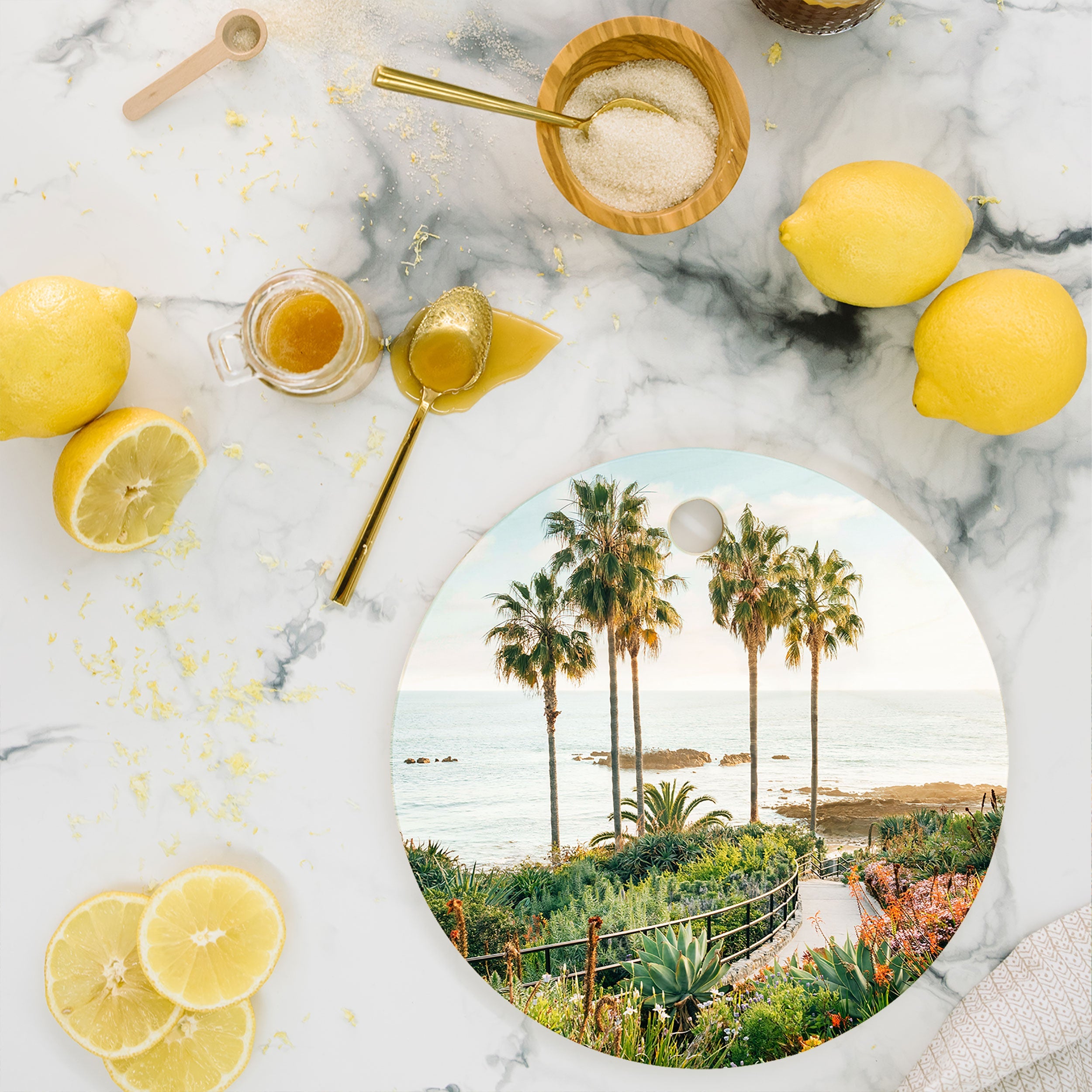 Gal Design Beachside Bloom Cutting Board Round