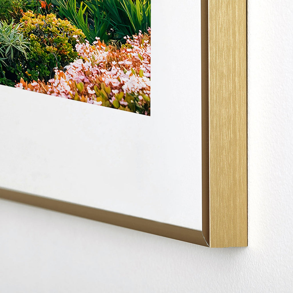 Gal Design Beachside Bloom Metal Framed Art Print
