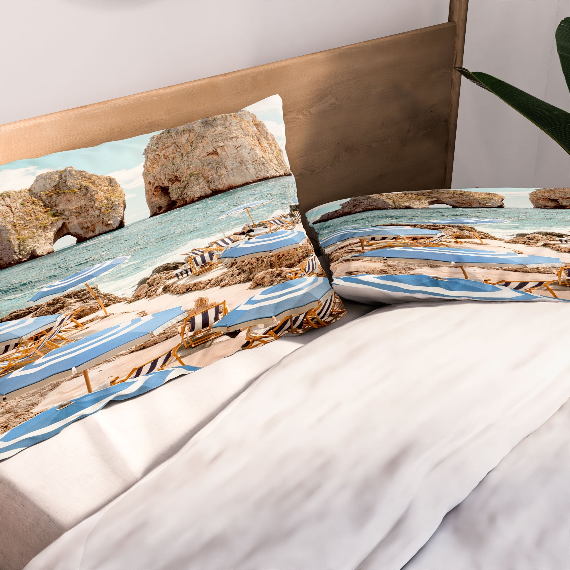 Gal Design La Fontelina Beach Pillow Shams