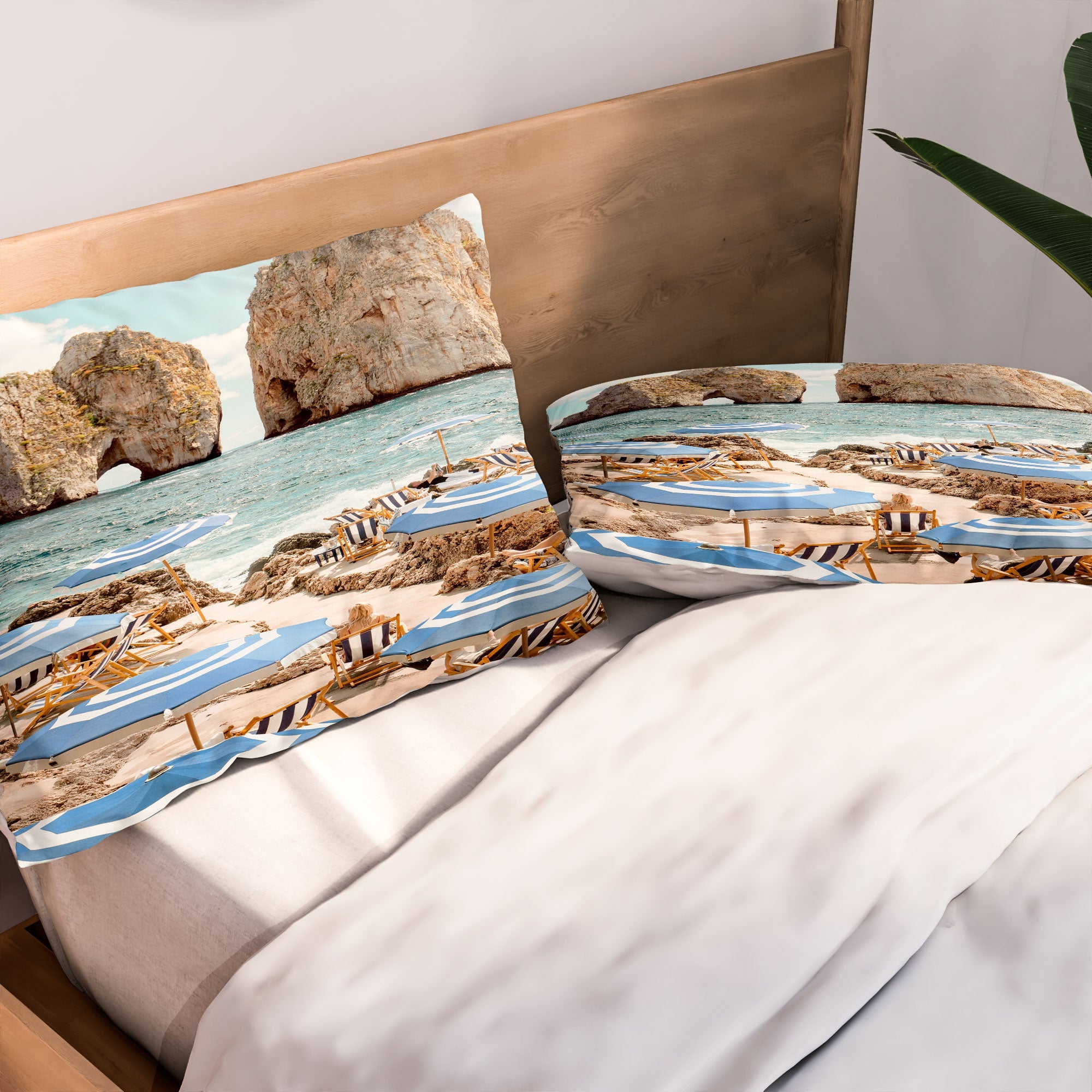 Gal Design La Fontelina Beach Pillow Shams