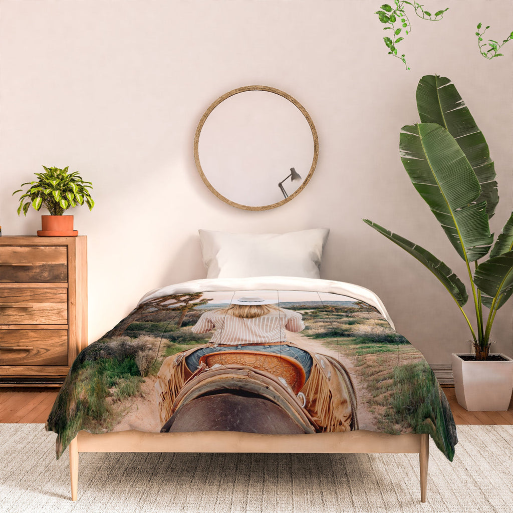Gal Design The Desert Cowgirl Comforter