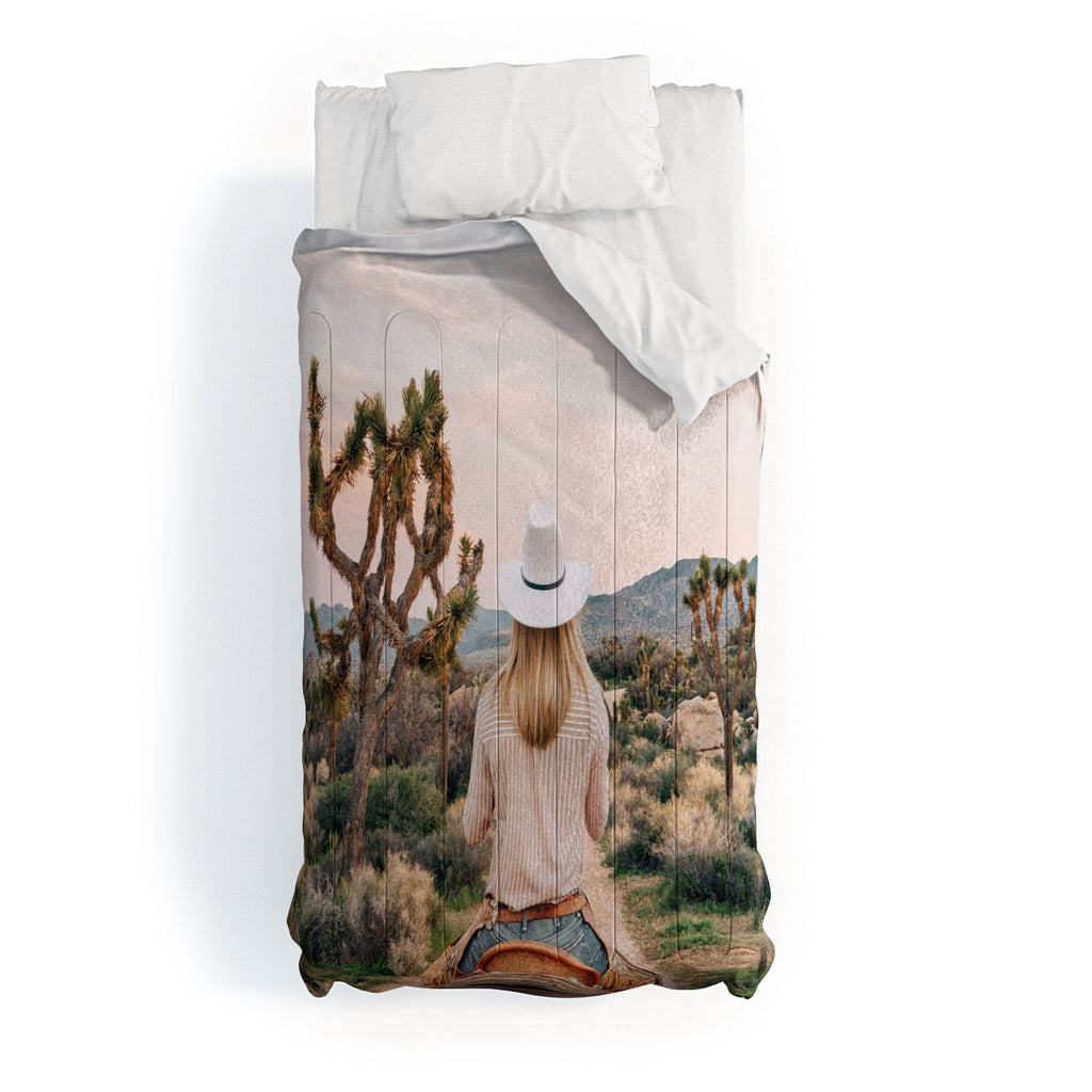 Gal Design The Desert Cowgirl Comforter